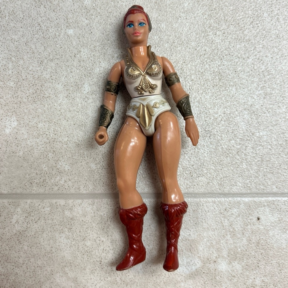 Teela He-Man Masters of the Universe MOTU 1982 Mattel Vintage Action Figure Girl